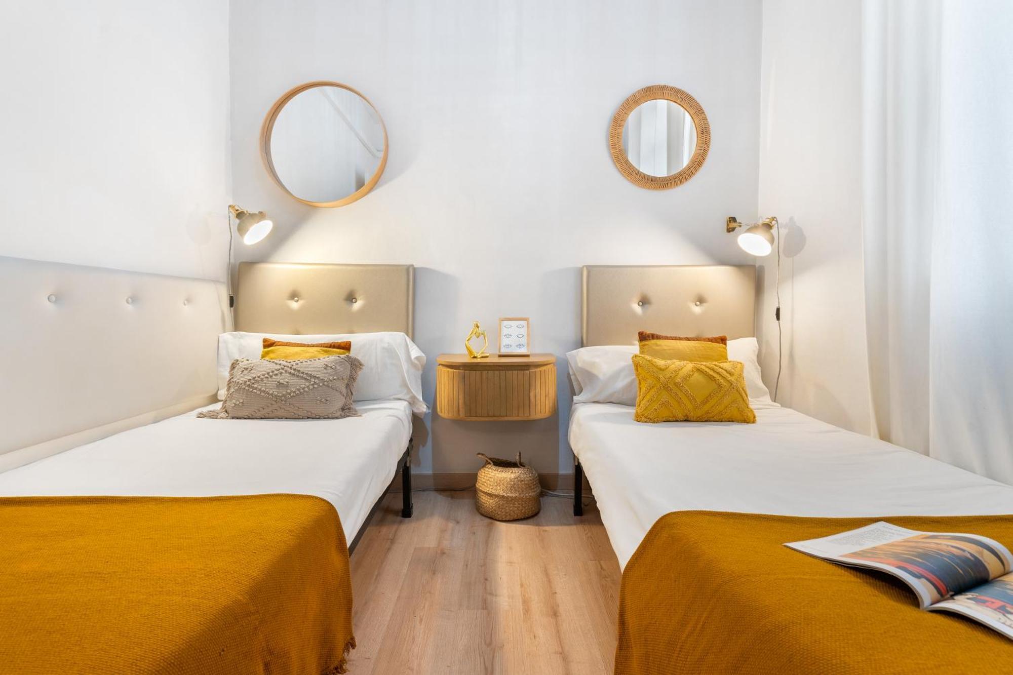 Ferienwohnung Fridays Flats Whisper-Quiet Near Sagrada'S Heart Barcelona Exterior foto